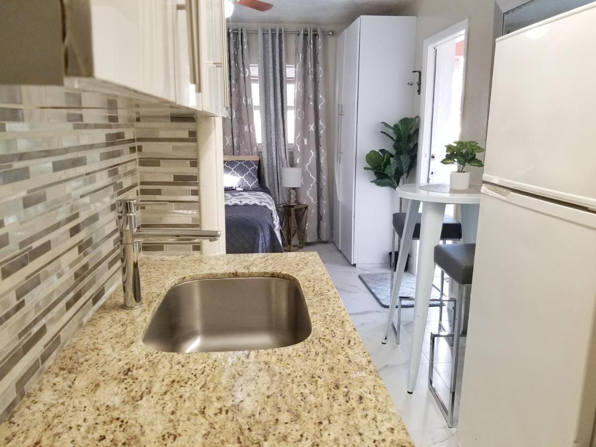 Glam Private Studio 4 Miles From Beach Hollywood Esterno foto