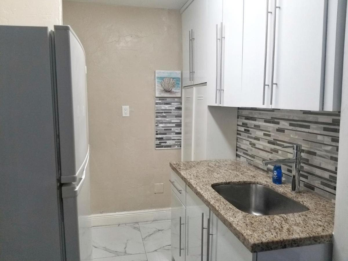 Glam Private Studio 4 Miles From Beach Hollywood Esterno foto